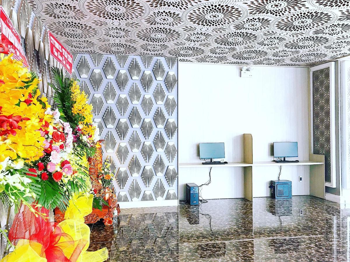 Holiday 2 Hotel Кантхо Экстерьер фото