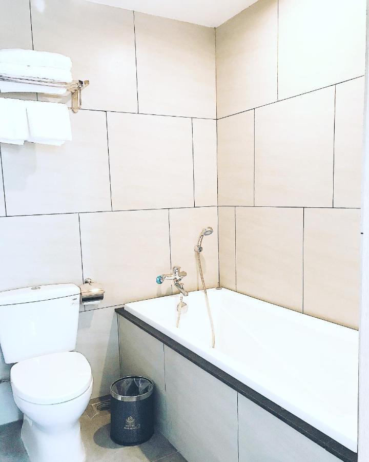 Holiday 2 Hotel Кантхо Экстерьер фото