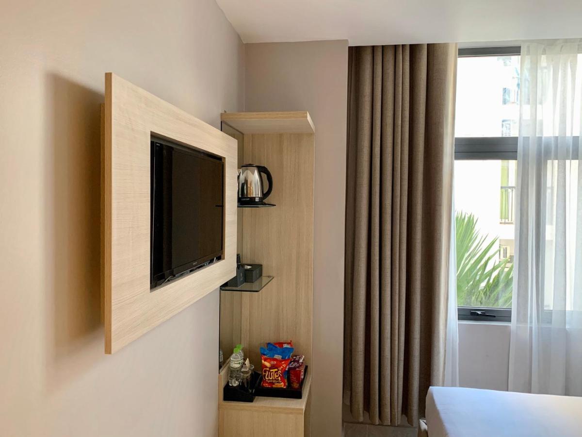 Holiday 2 Hotel Кантхо Экстерьер фото