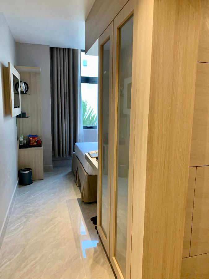 Holiday 2 Hotel Кантхо Экстерьер фото